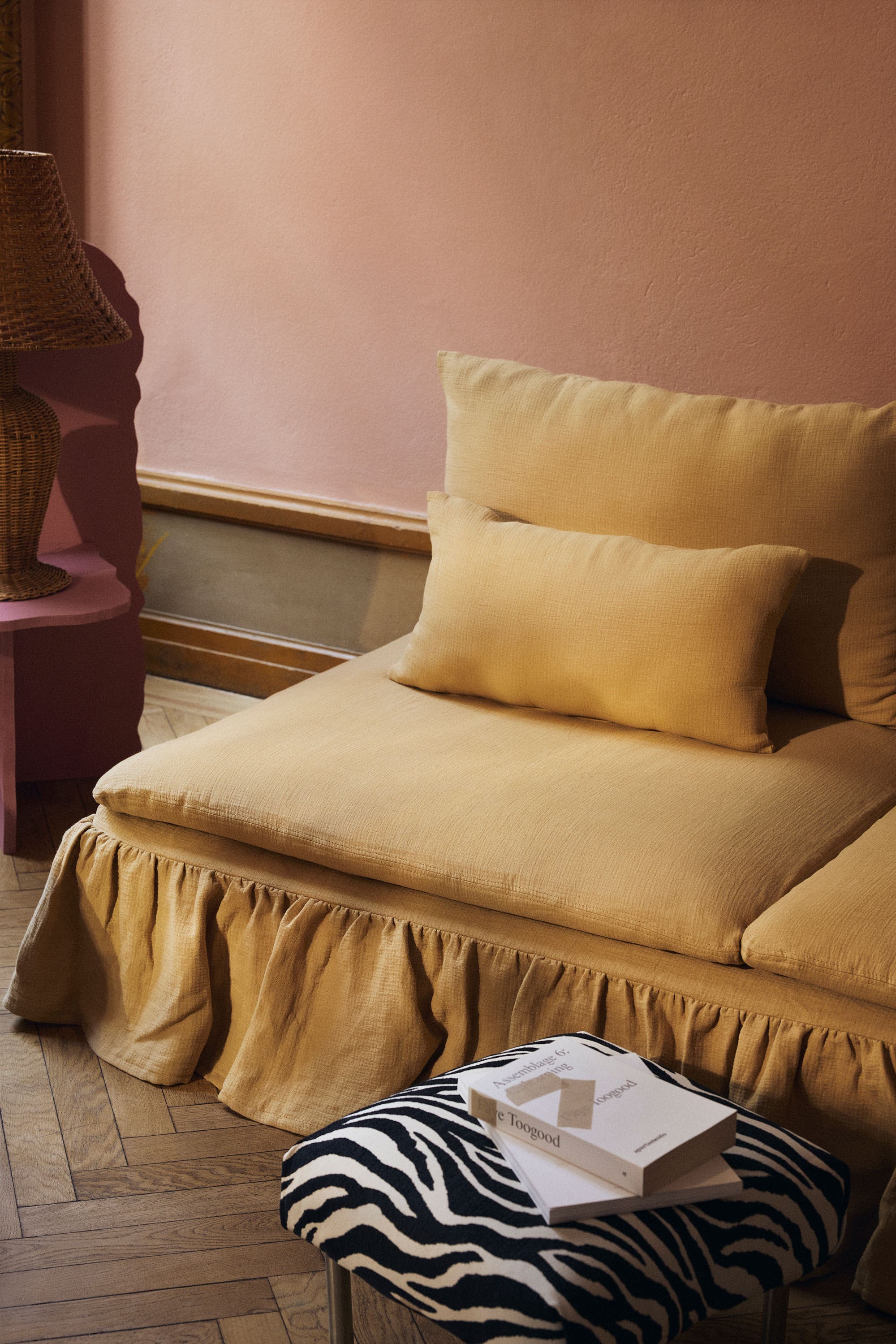 CREATE A MAXIMALIST DESIGN DREAM