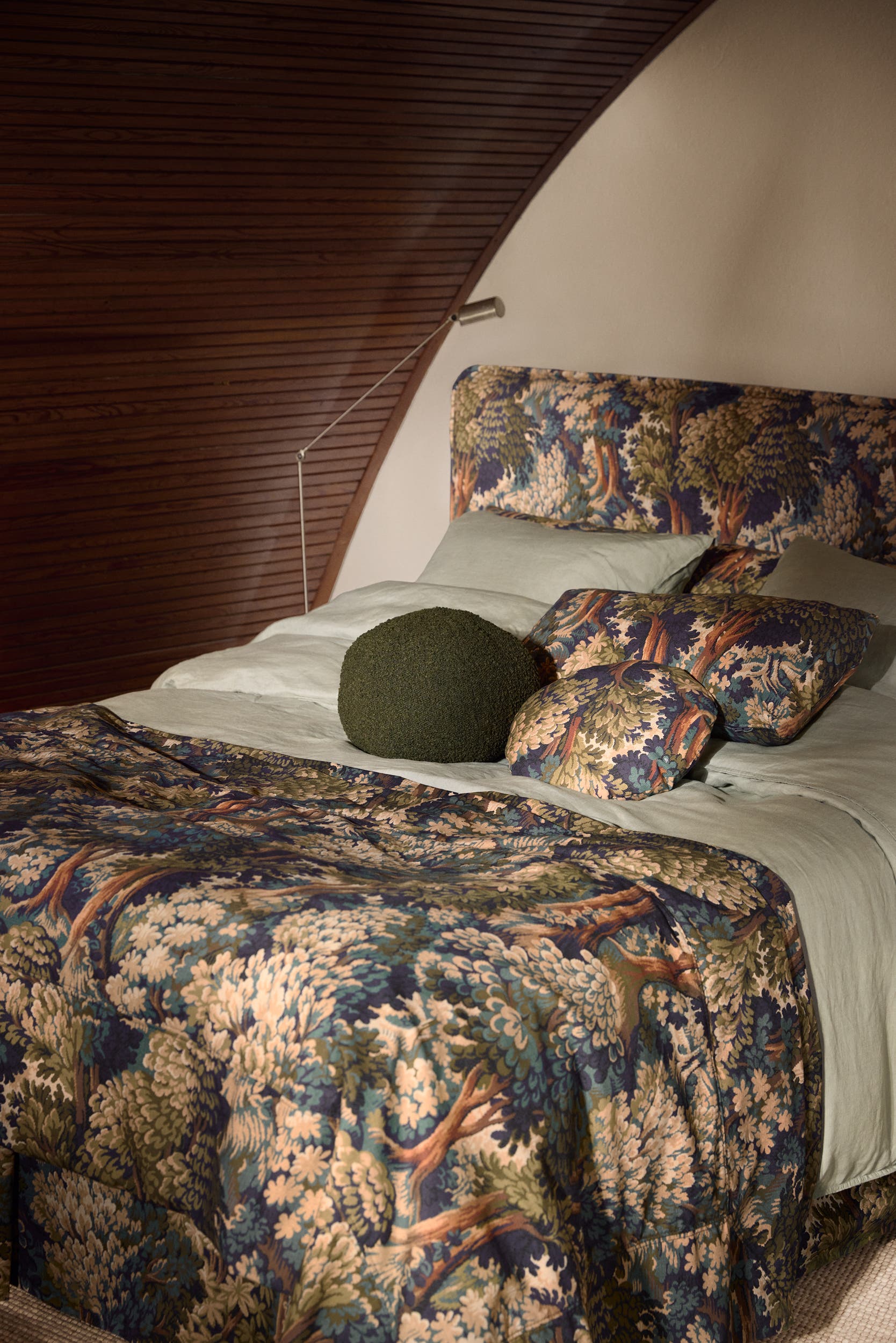 Six simple ways to transform your bed